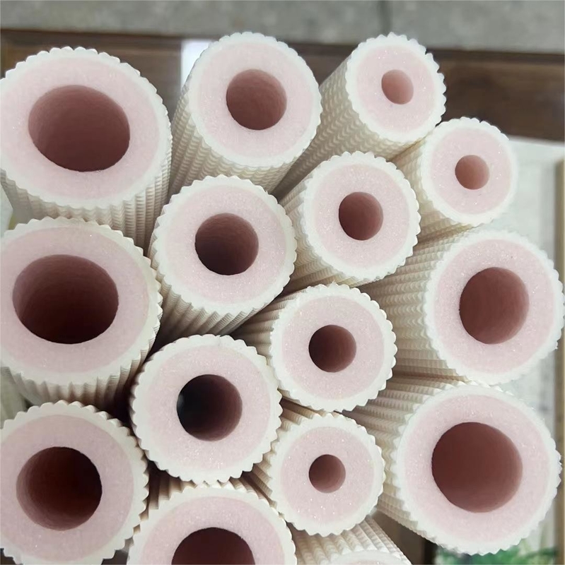 Tubo de isolamento de espuma auto-aderente para HVAC, tubo de isolamento de espuma XPE para construção de sistemas de HVAC